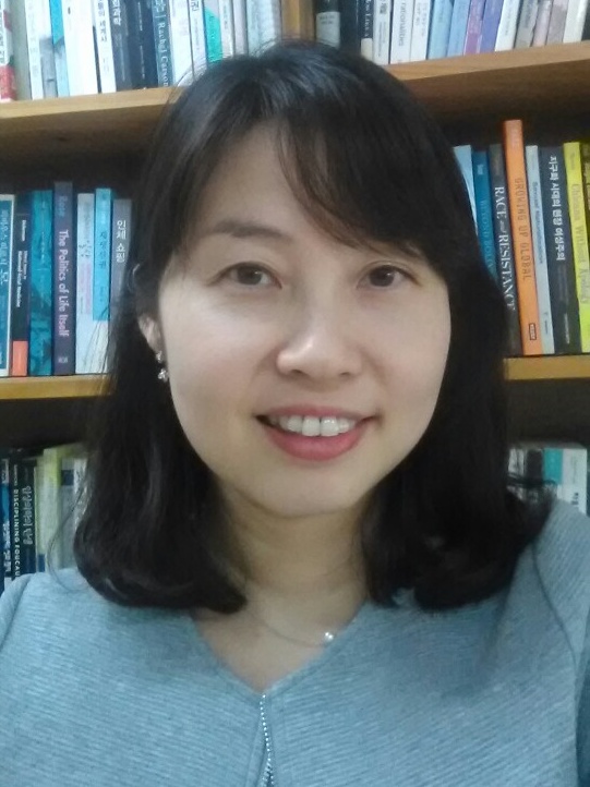 정연보 사진