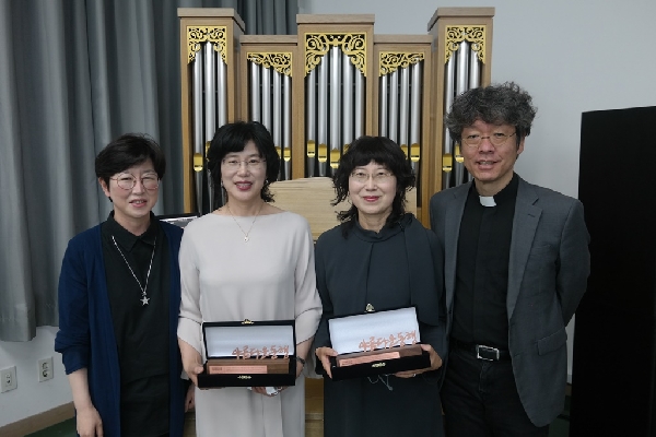 천수연 천정연님 가족 교회음악과 오르간 기증 대표이미지